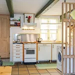 Awesome In With Kitchen Nyaraló *