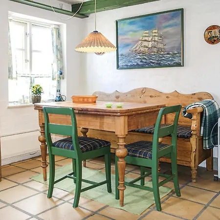 Dom wakacyjny Awesome In With Kitchen